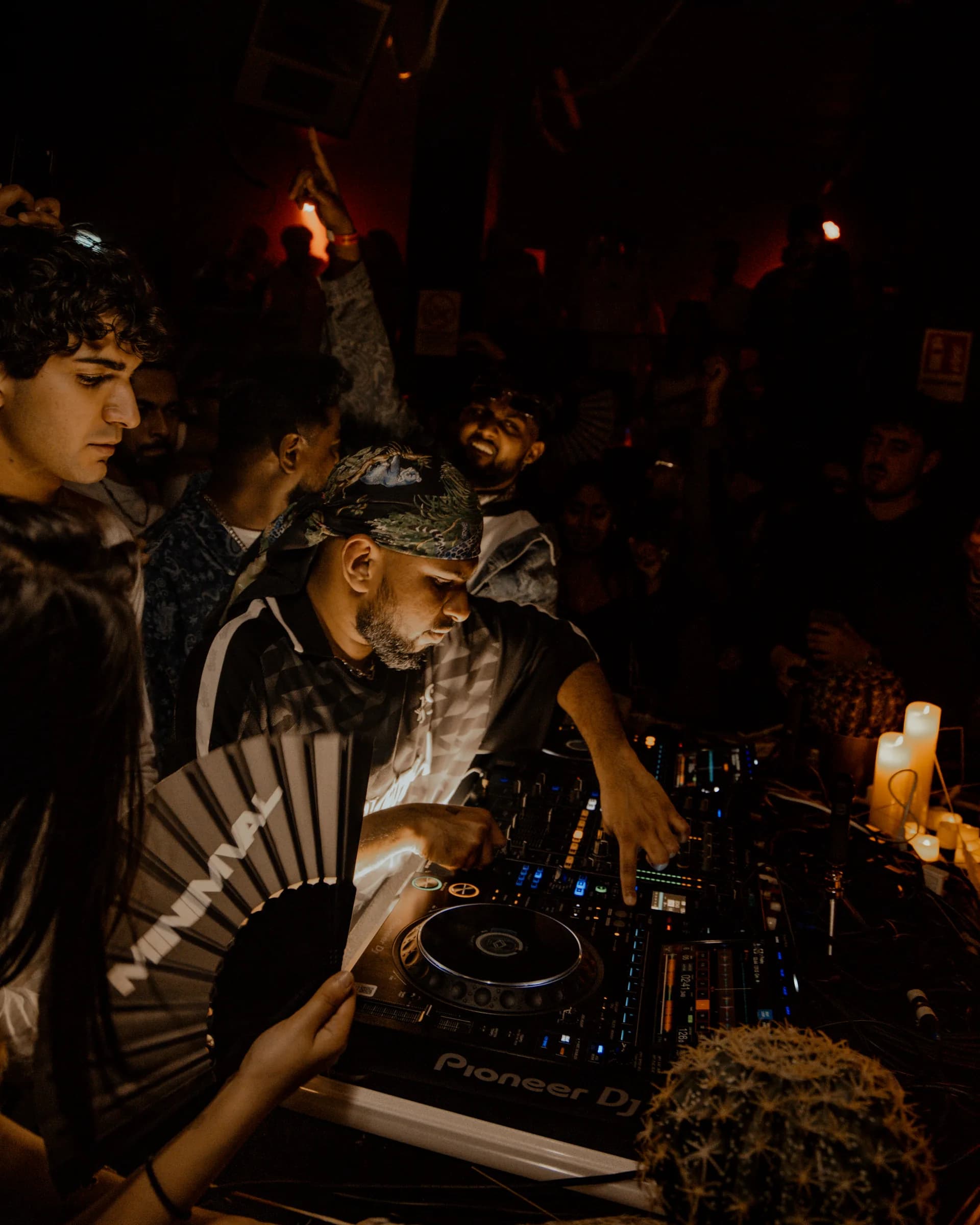 Crowd in motion